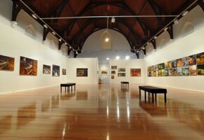 Raymond Arnold: Western Tasmanian Paintings